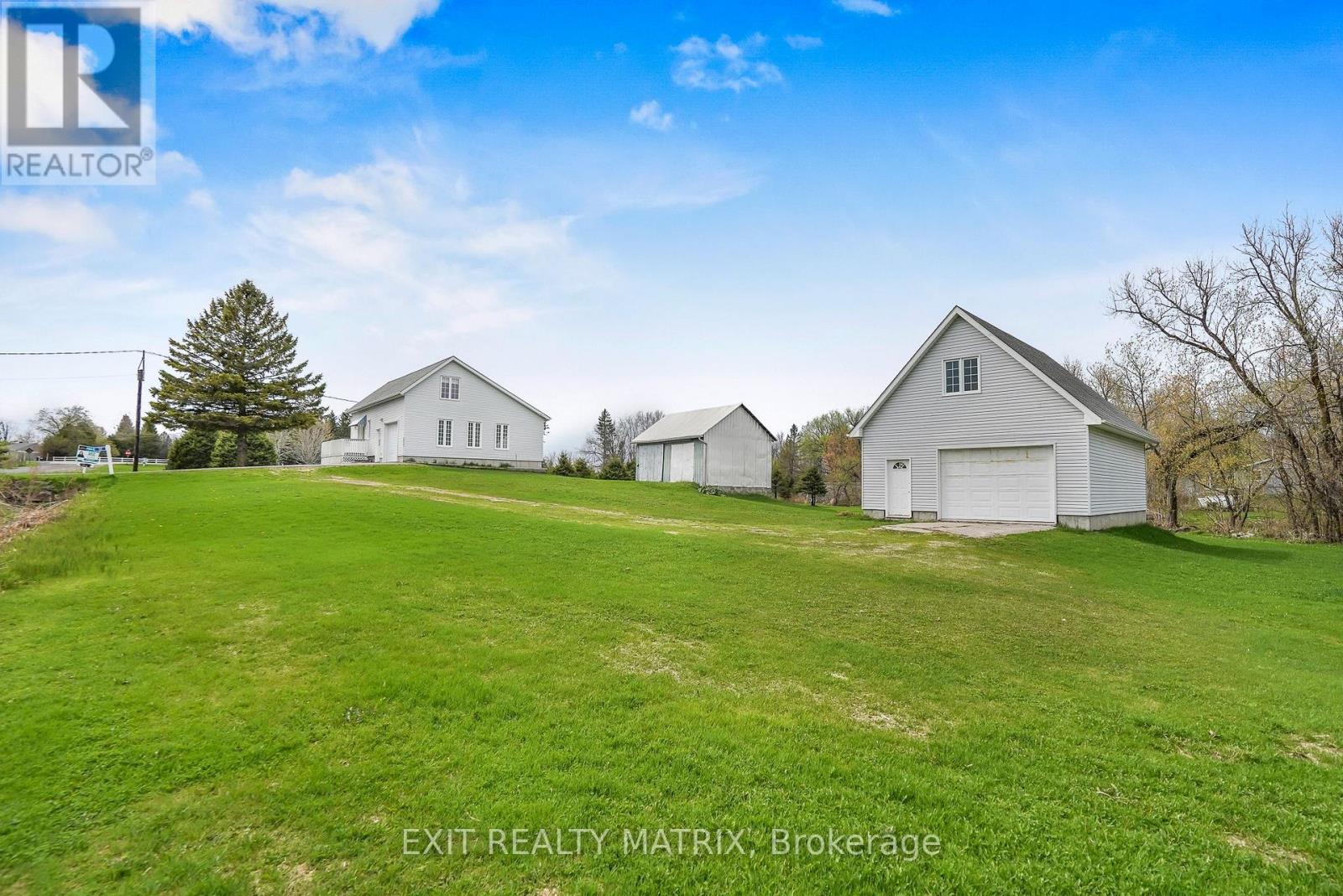 17 Dubois Street Property Photo 24