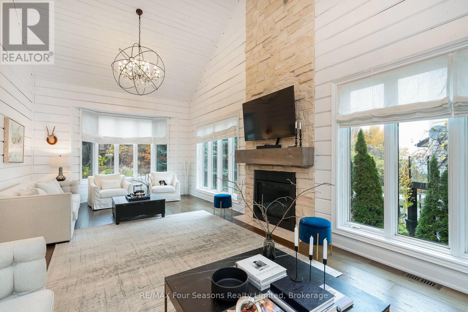 149 Aspen Way Property Photo 8