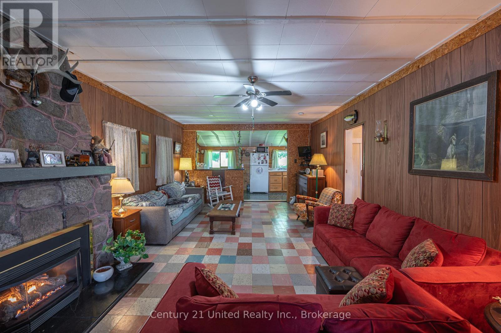 2418 Upper Chemung Drive Property Photo 11