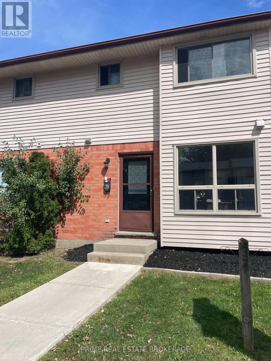 67 - 135 BELMONT DRIVE Property Photo 1