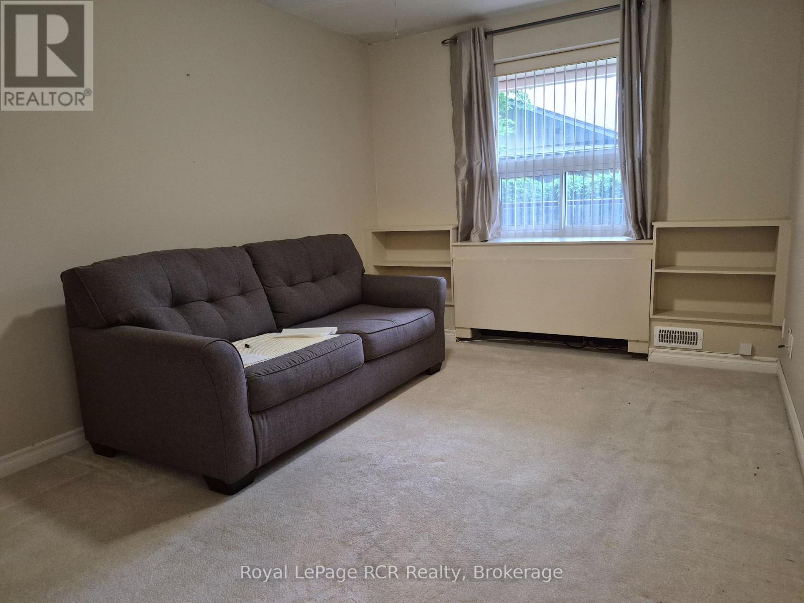 102 - 536 11th Avenue Property Photo 18