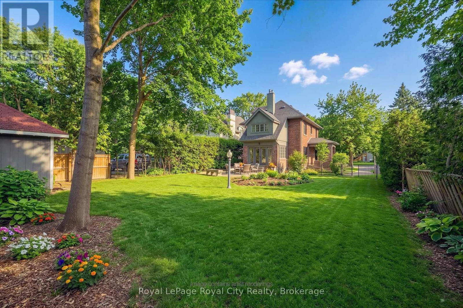 87 University Avenue W Property Photo 42