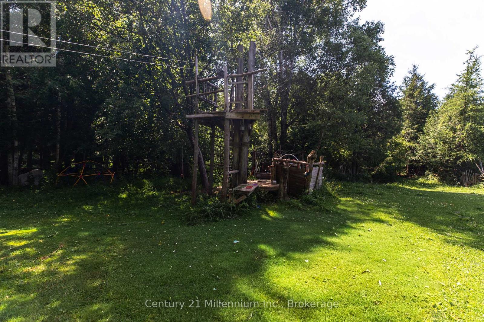 612608 Sideroad 61 Property Photo 17