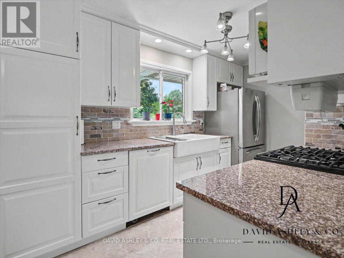4 Queen Street Property Photo 10