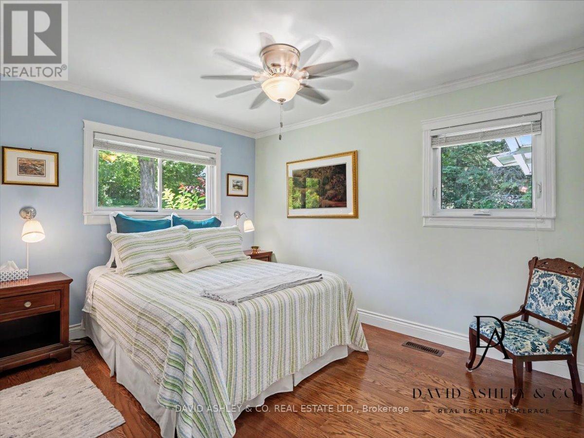 4 Queen Street Property Photo 19
