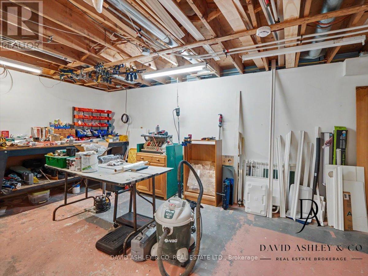 4 Queen Street Property Photo 26