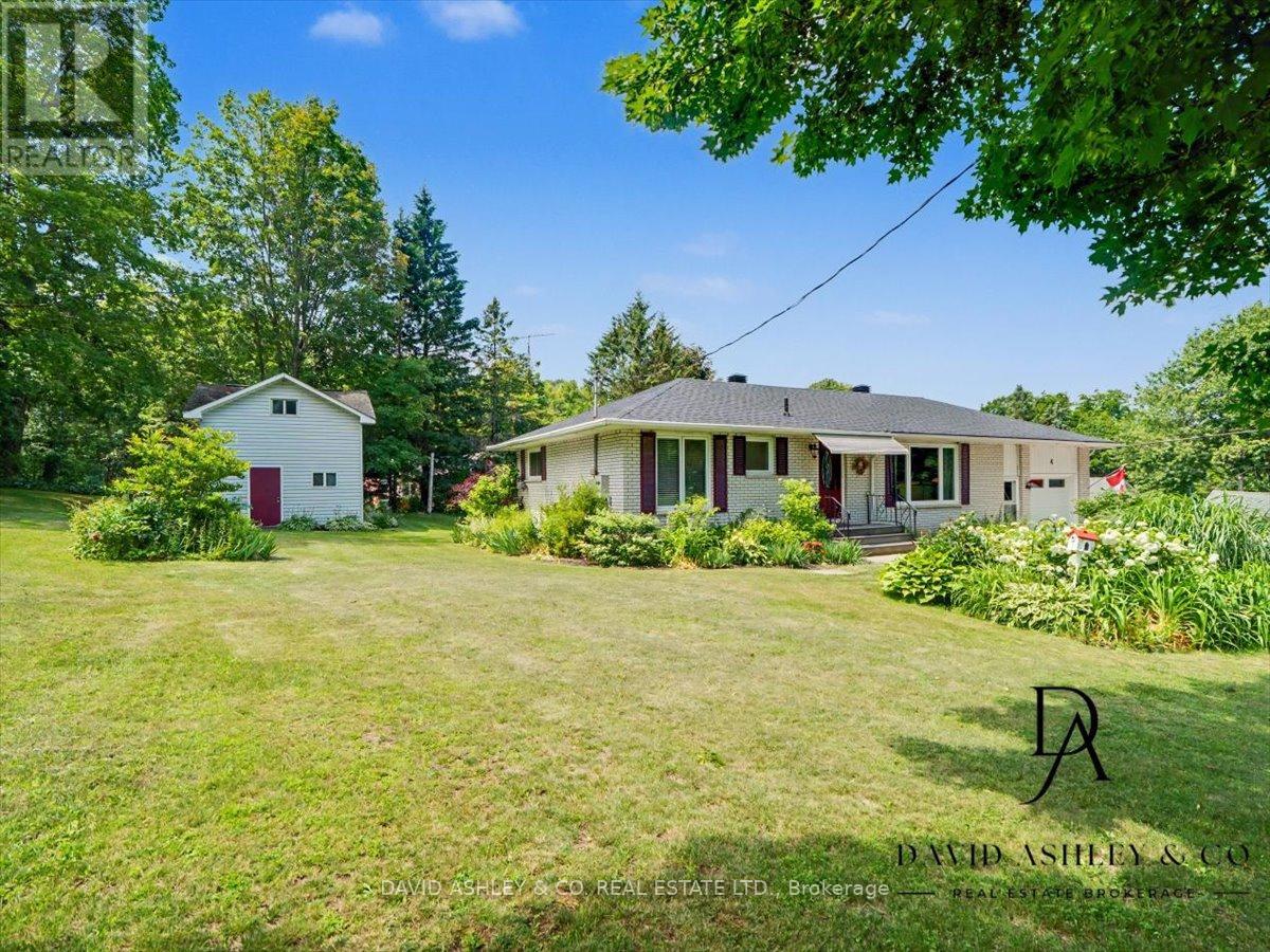 4 Queen Street Property Photo 27