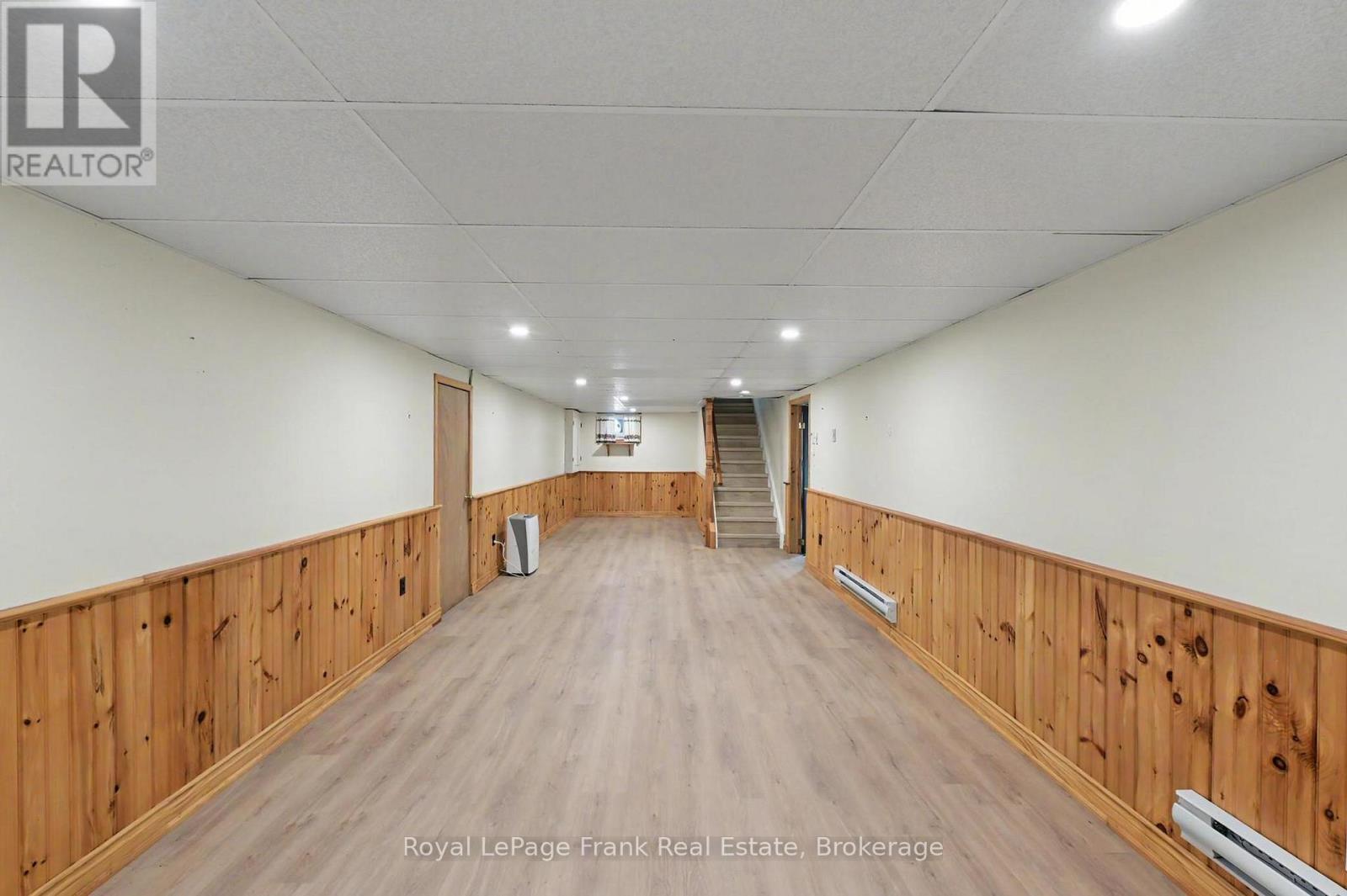 1834 7th Line Property Photo 24