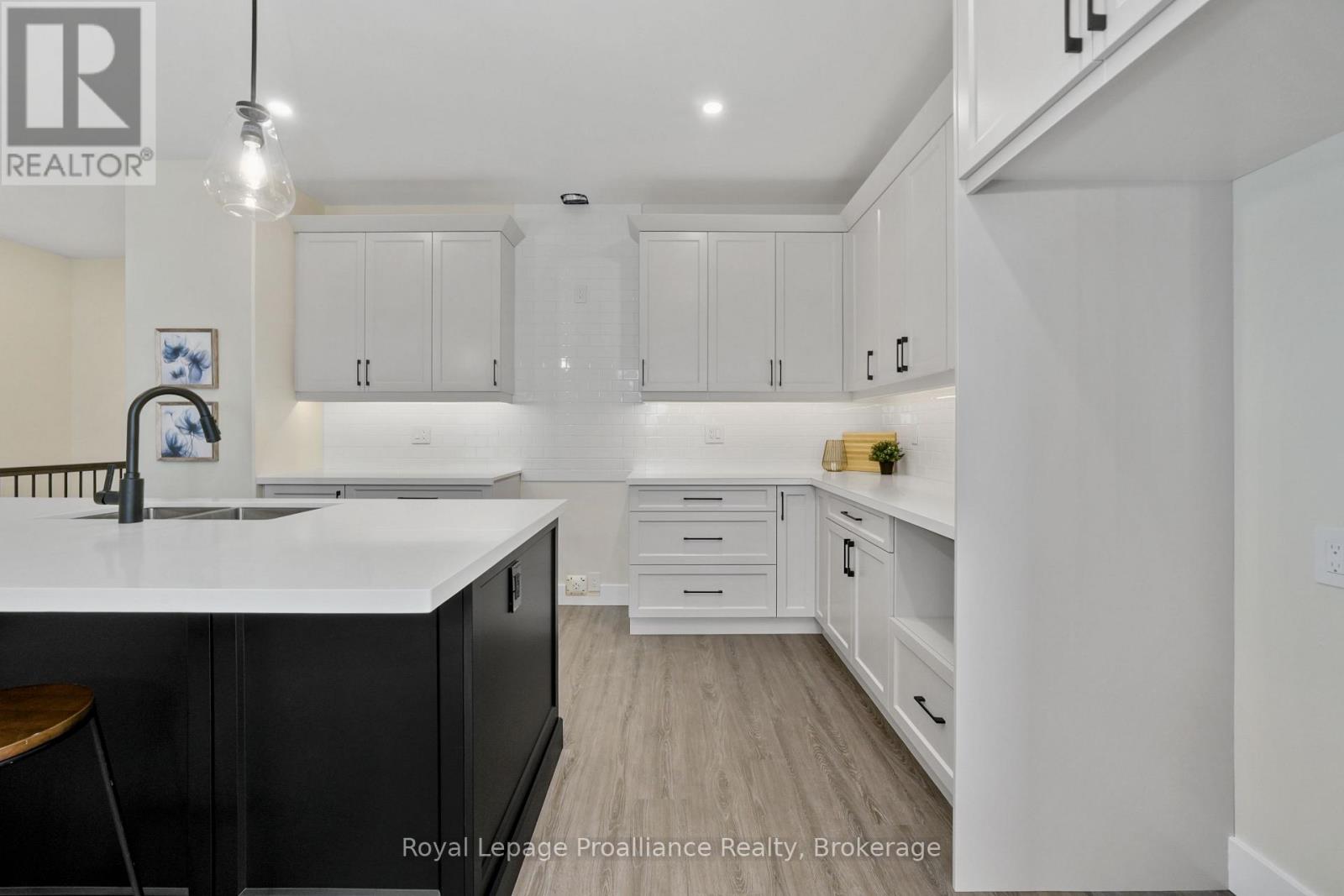 12 Greenfield Drive Property Photo 13