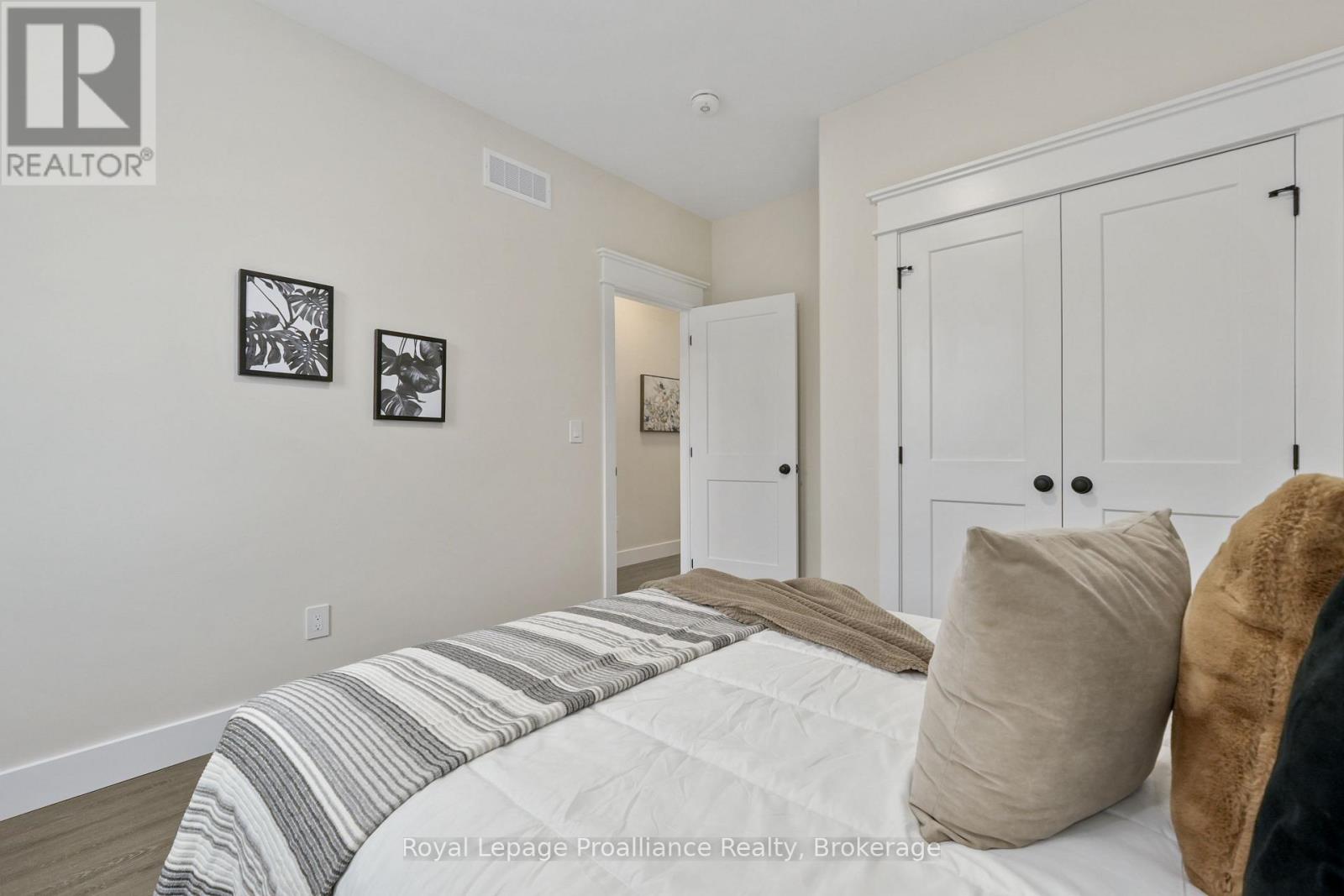 12 Greenfield Drive Property Photo 20