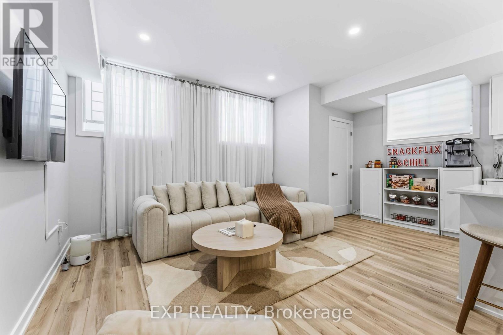 182 Murray Street Property Photo 8
