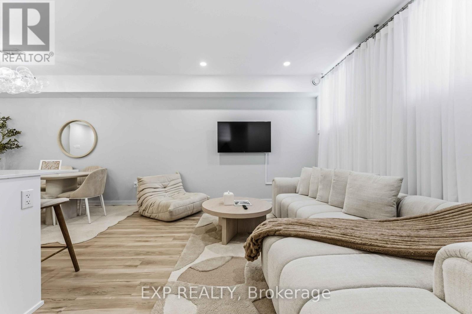 182 Murray Street Property Photo 9
