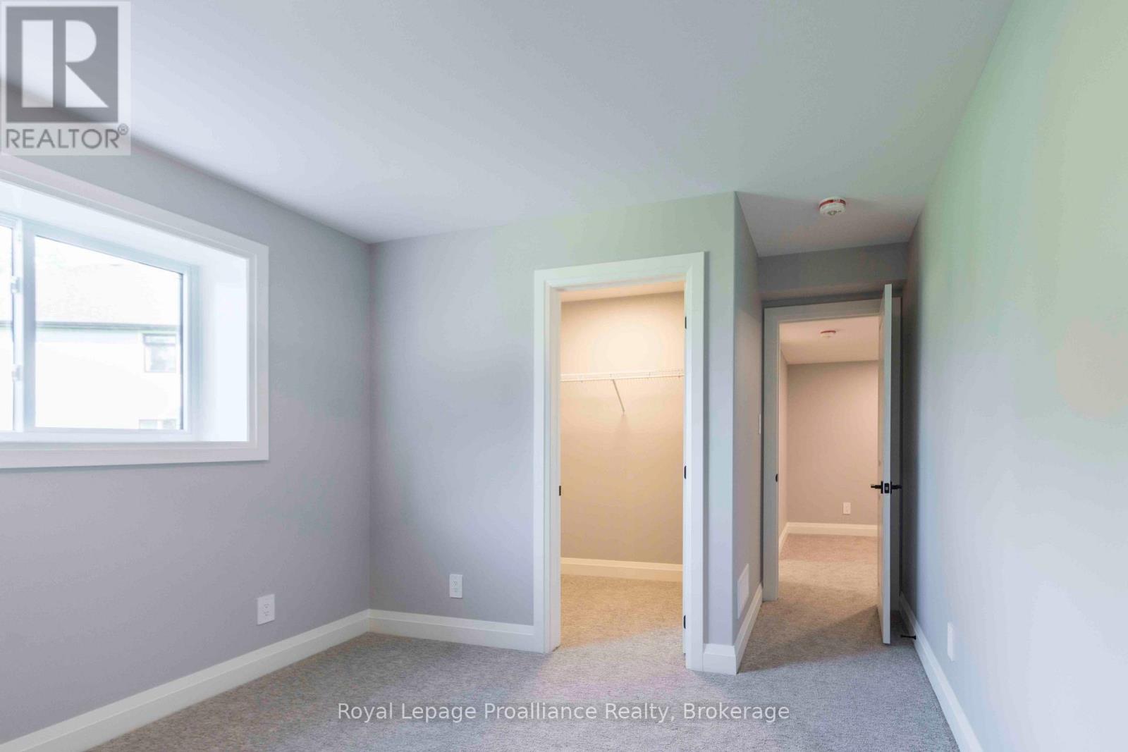 31 Mackenzie John Crescent Property Photo 22