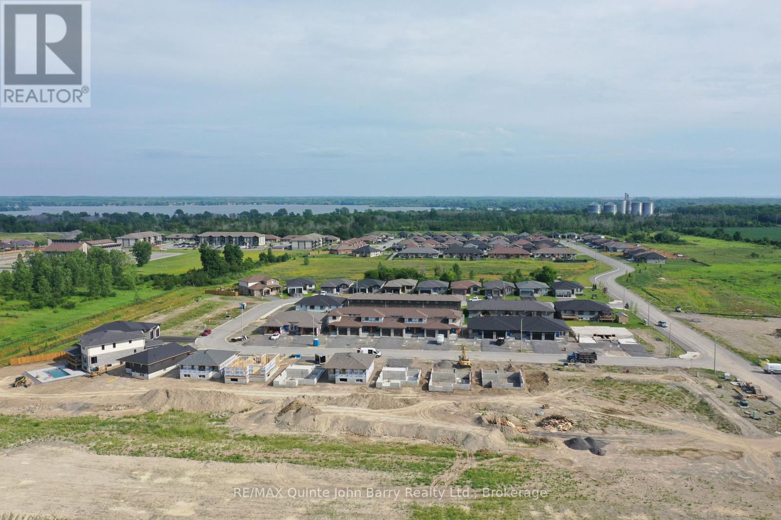 Lot 24 - 48 Parkland Circle Property Photo 2