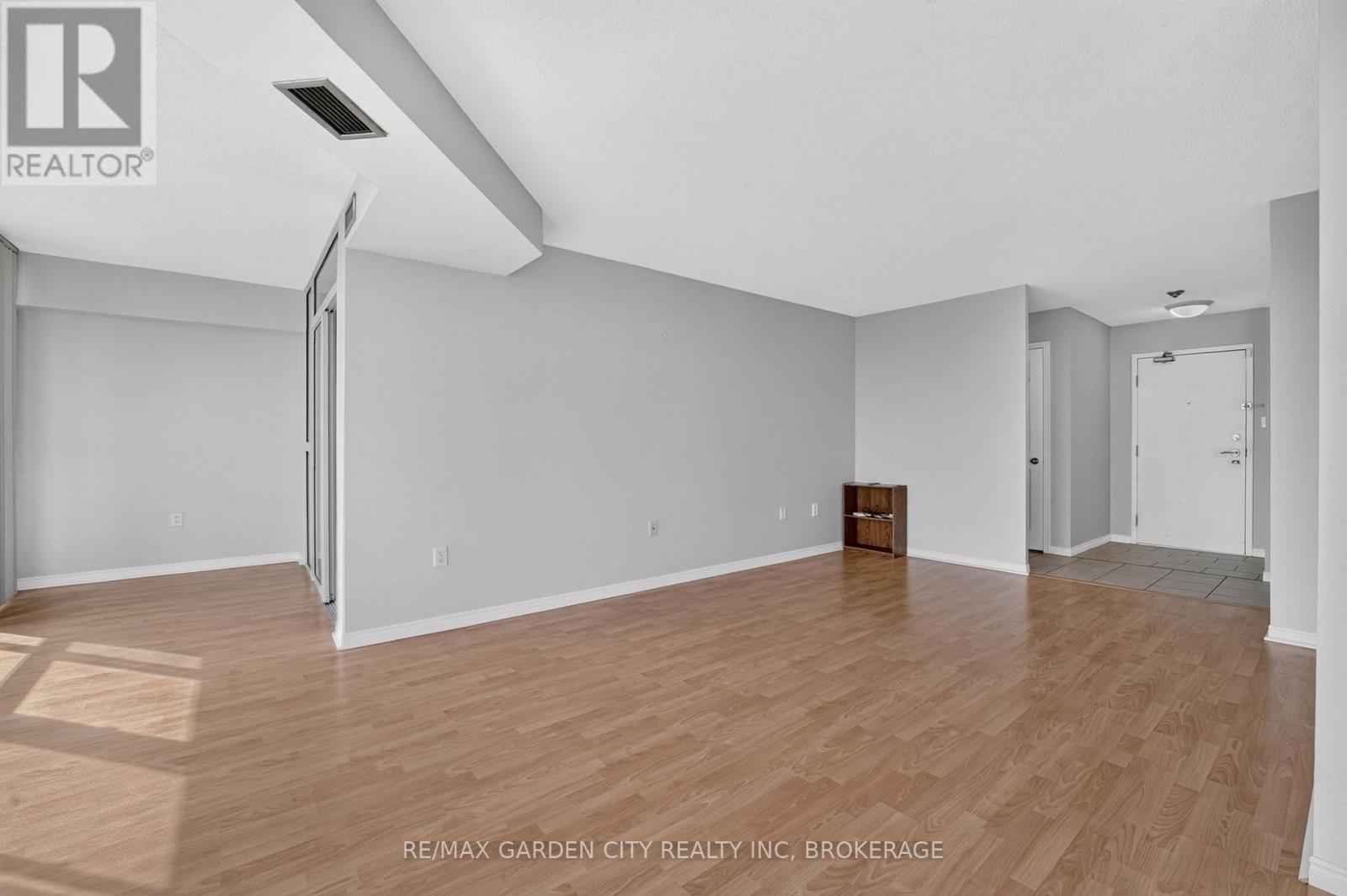 704 - 162 Martindale Road Property Photo 13