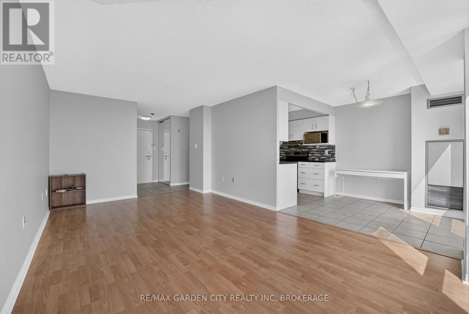 704 - 162 Martindale Road Property Photo 14