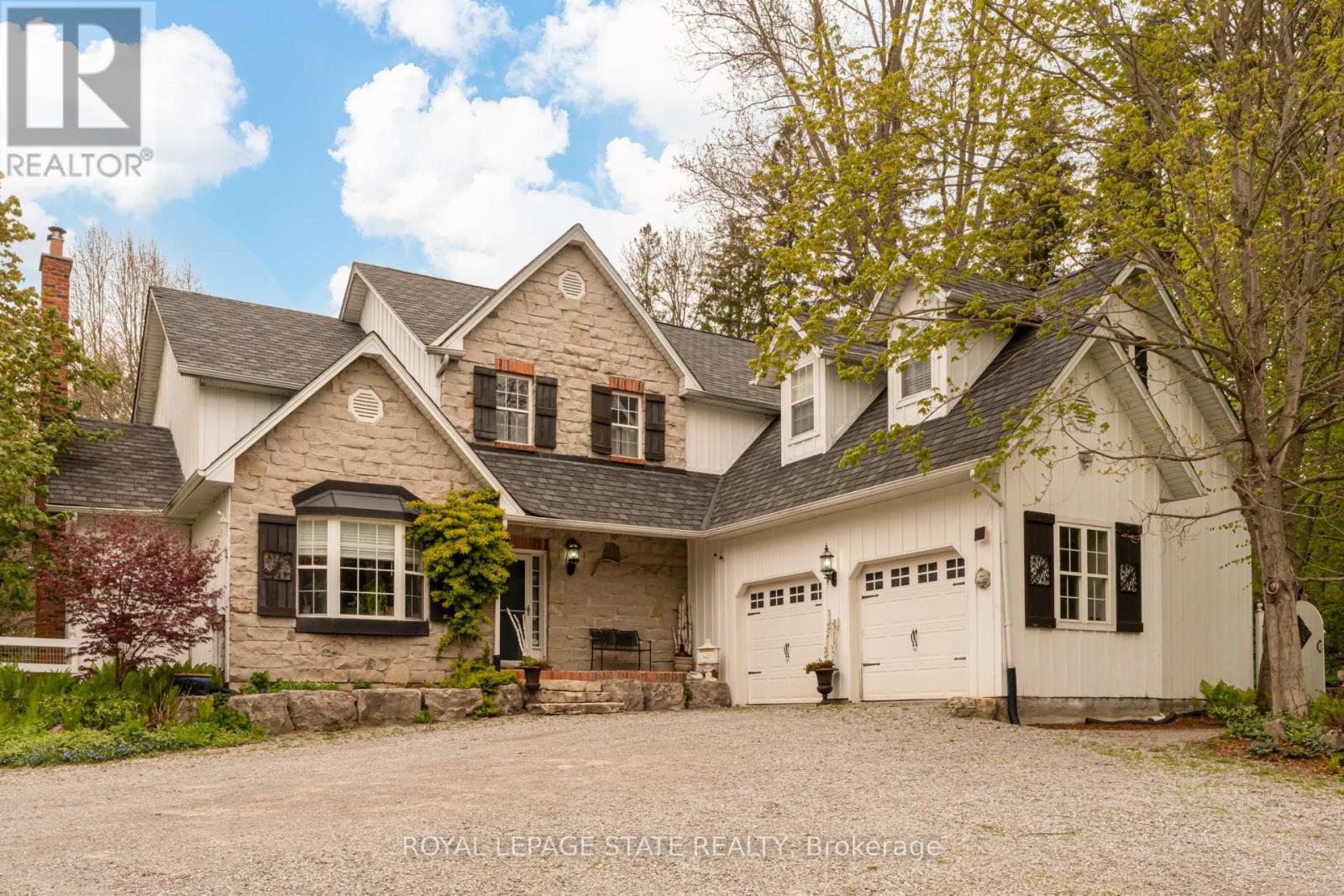1097 Mineral Springs Road Property Photo 1