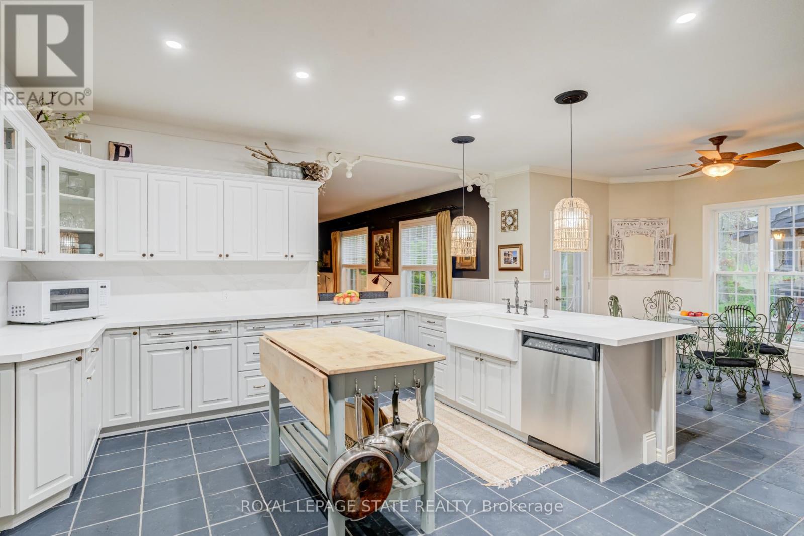 1097 Mineral Springs Road Property Photo 14