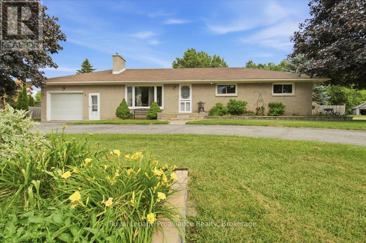 178 Riverside Parkway Property Photo 1