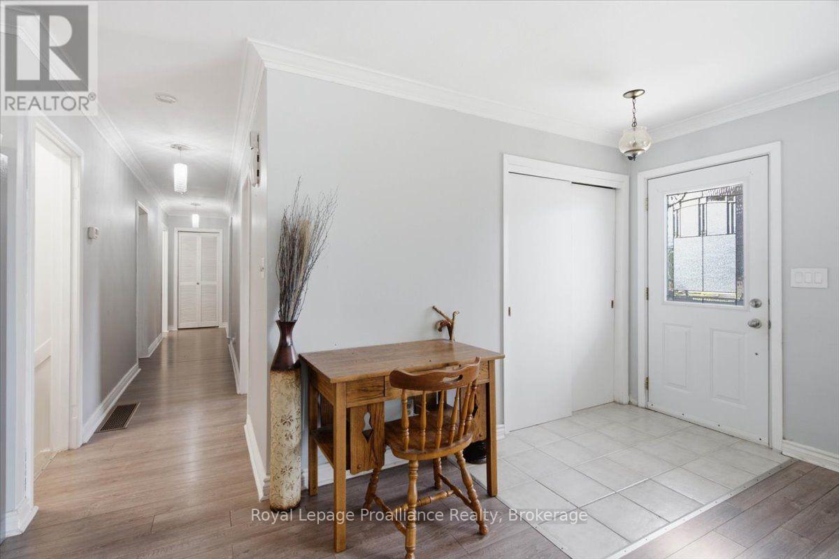 178 Riverside Parkway Property Photo 5