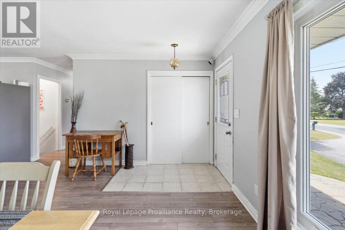 178 Riverside Parkway Property Photo 6