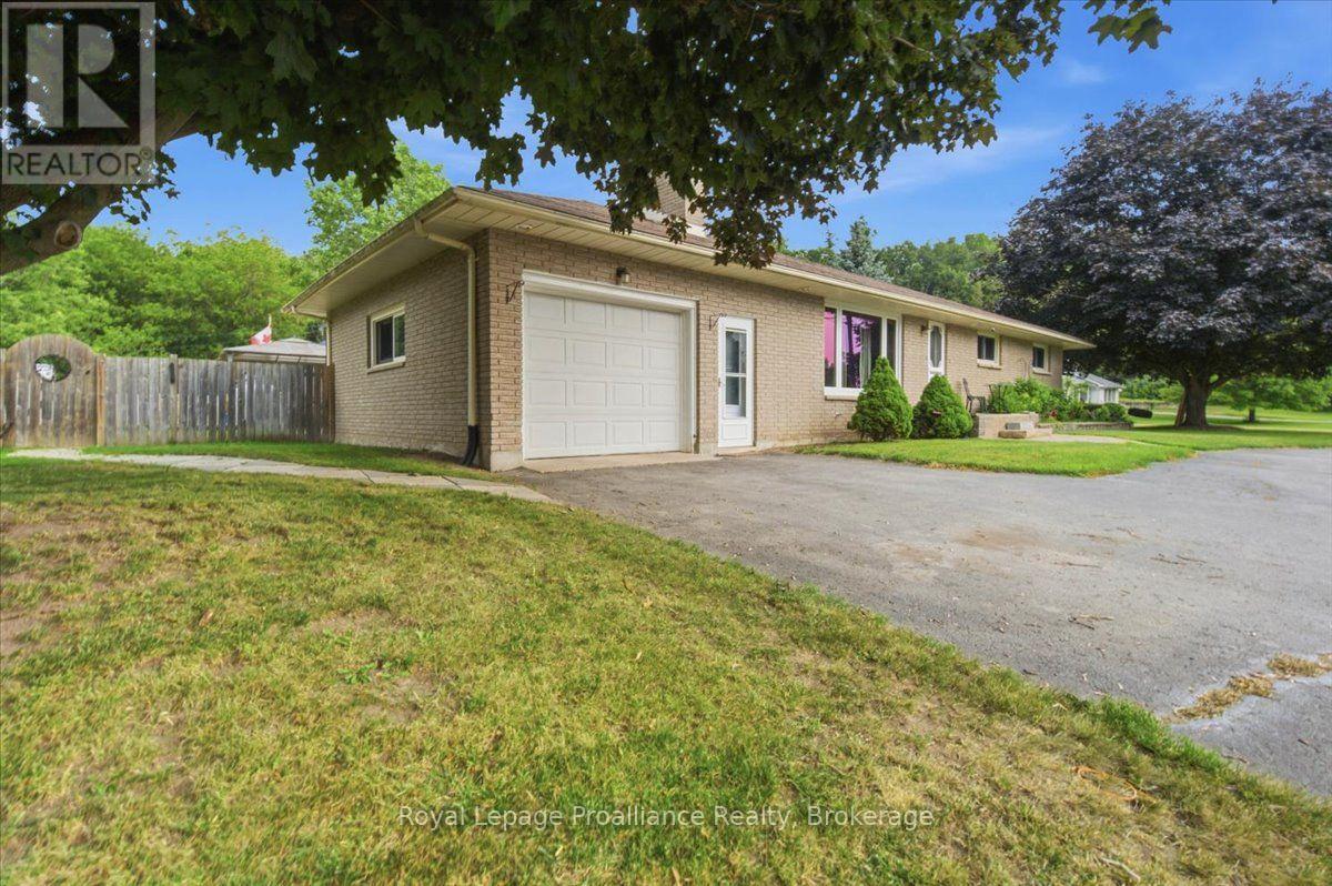 178 Riverside Parkway Property Photo 38