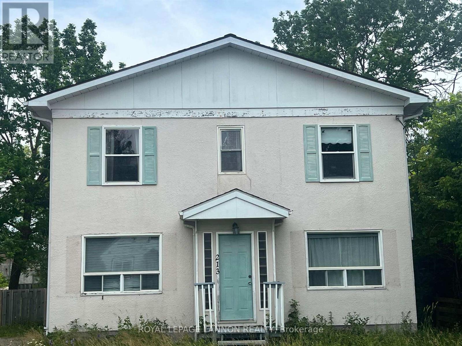 213-215 Gorrie Street Property Photo 1