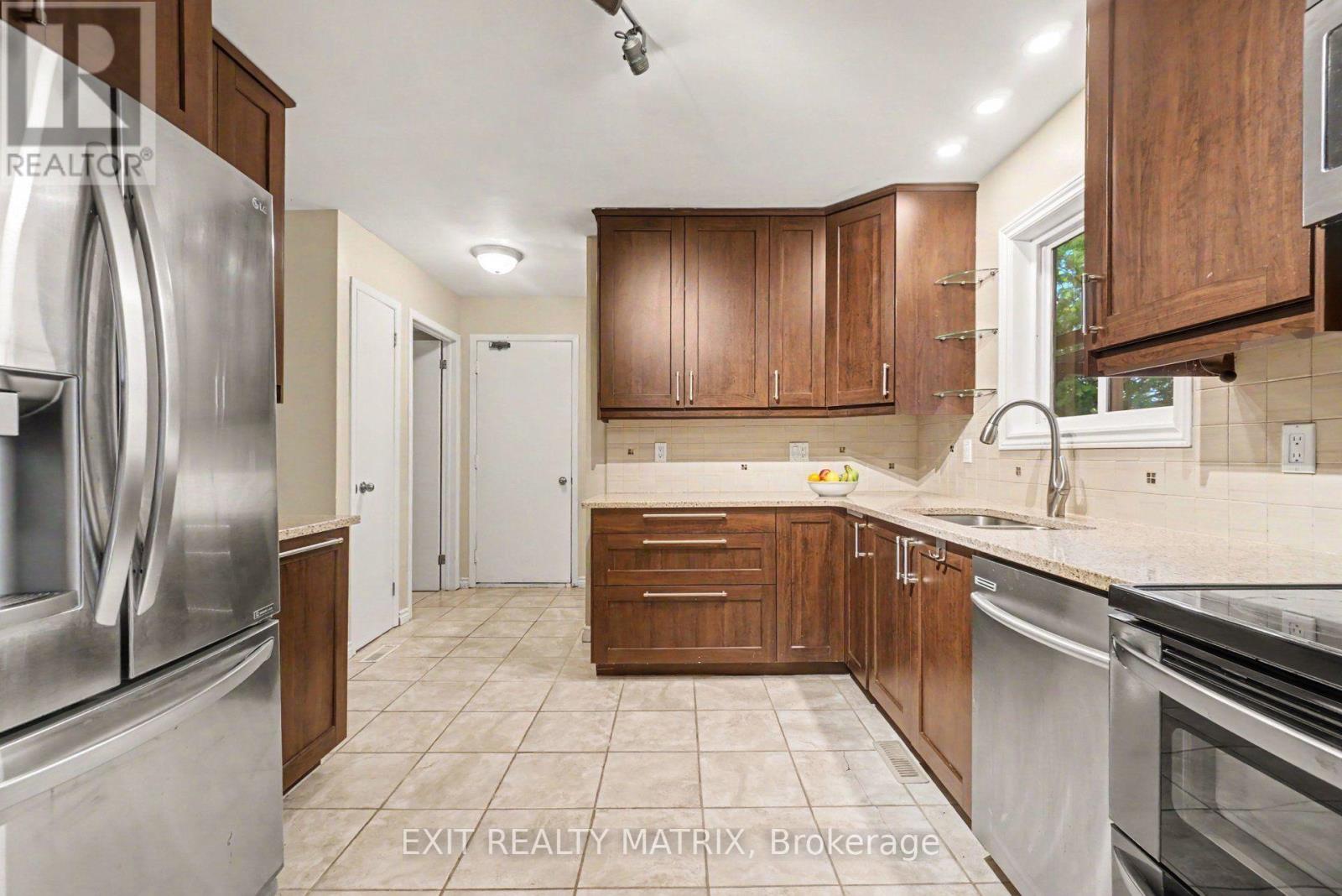 30 Bartley Crescent Property Photo 11