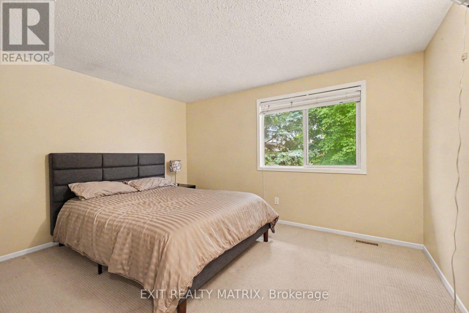 30 Bartley Crescent Property Photo 14