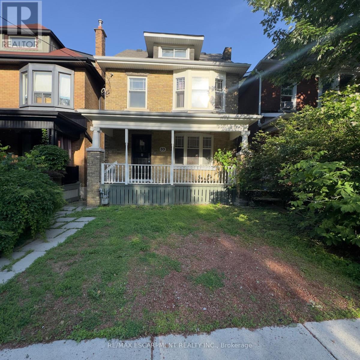 33 CEDAR AVENUE Property Photo 1