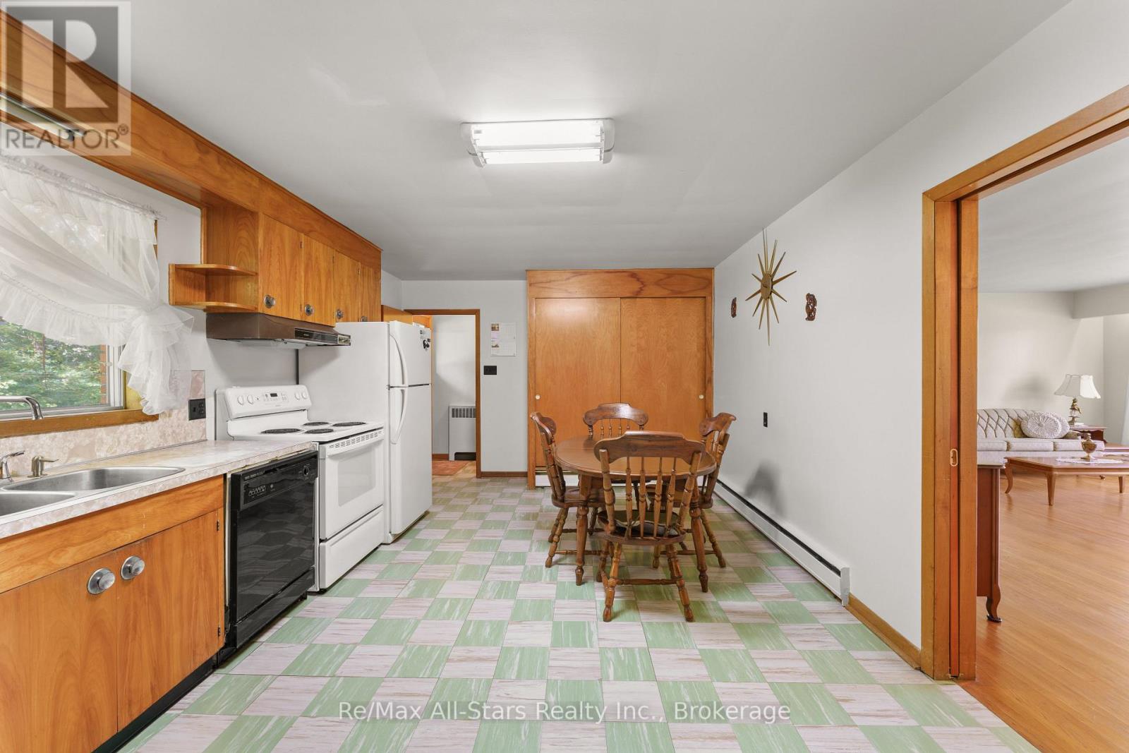 6035 Ganaraska Road Property Photo 12