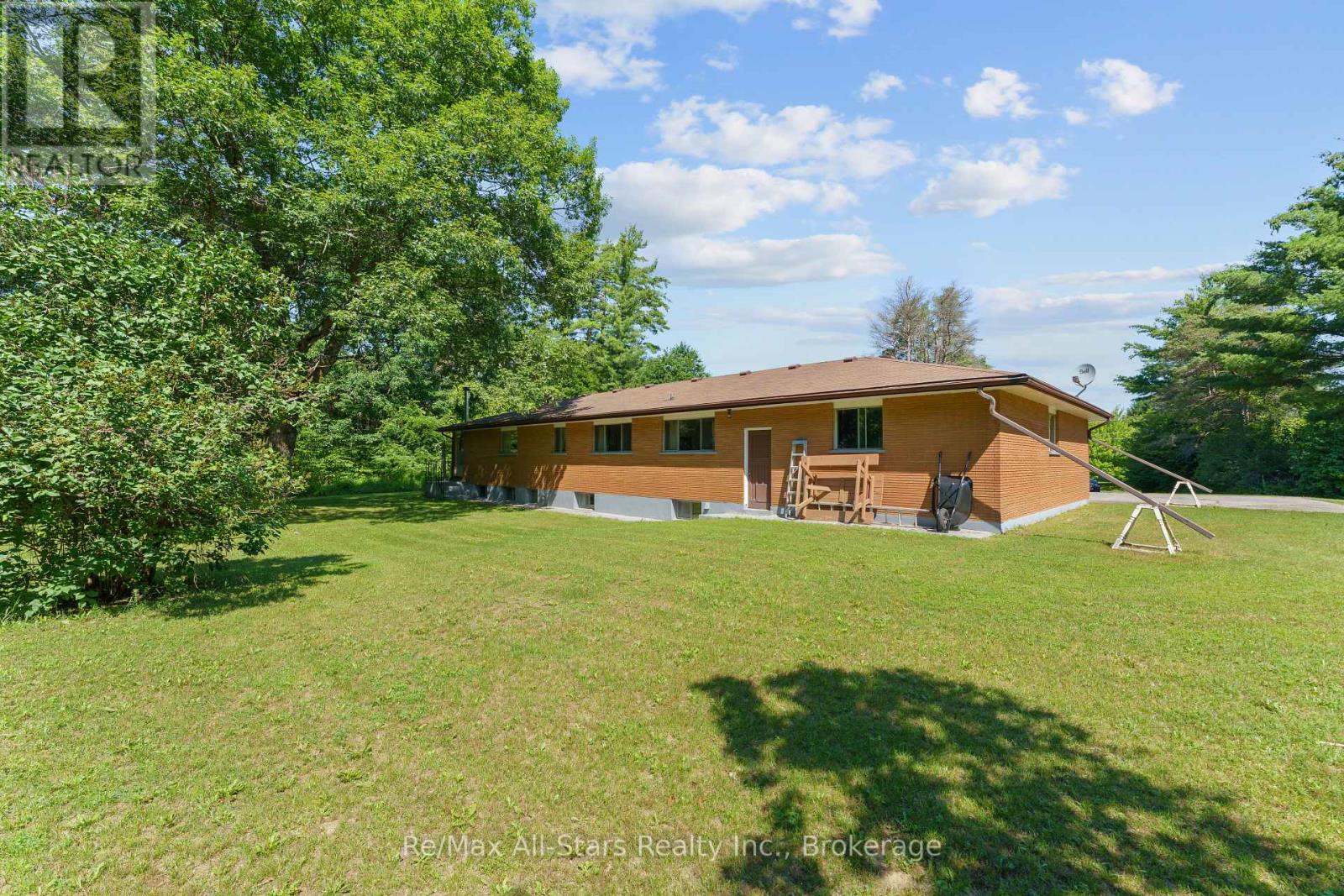 6035 Ganaraska Road Property Photo 27