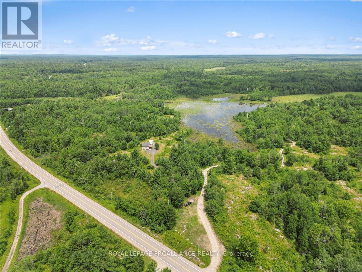 11251b Highway 41 Property Photo 34