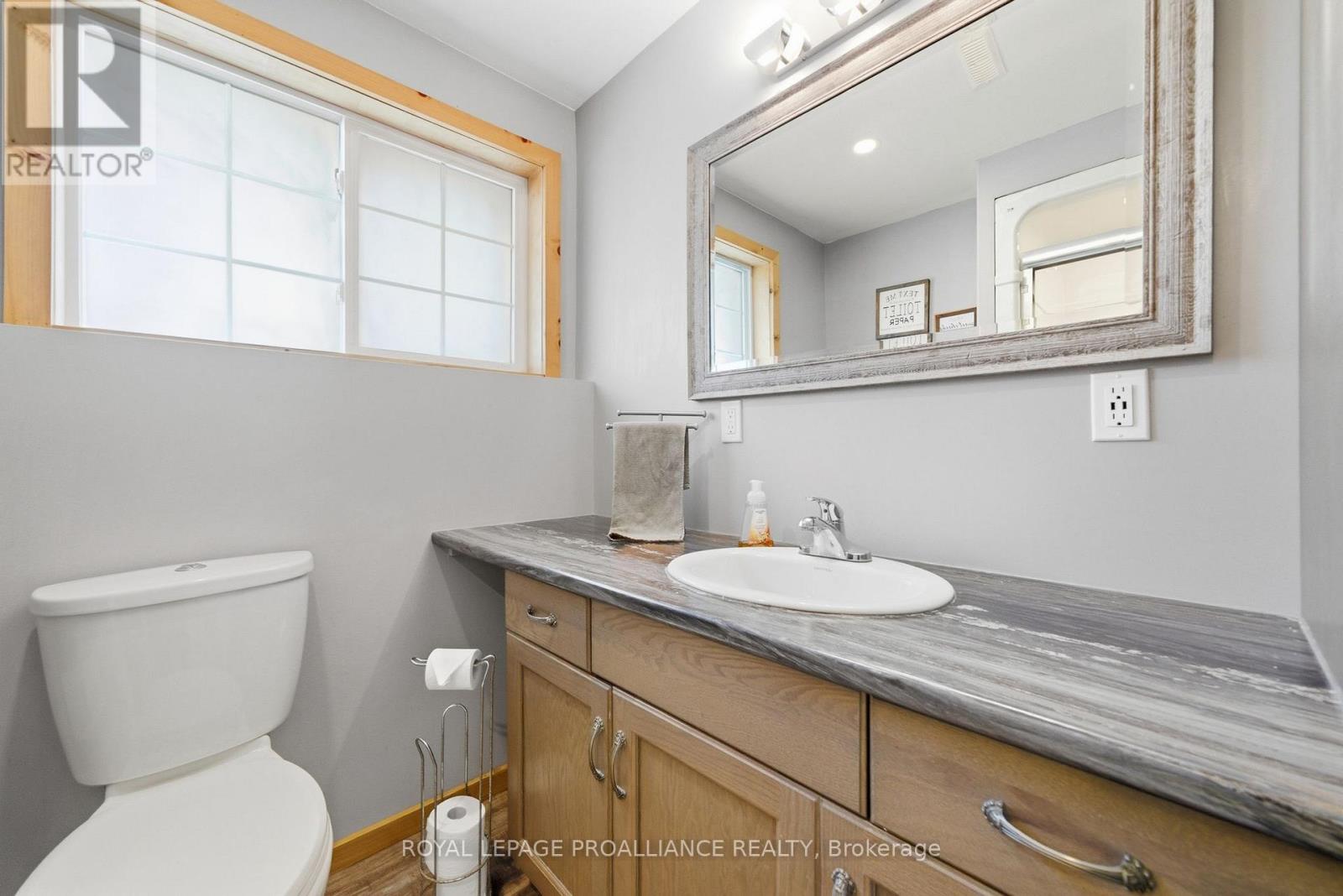 144 Centre Street Property Photo 35