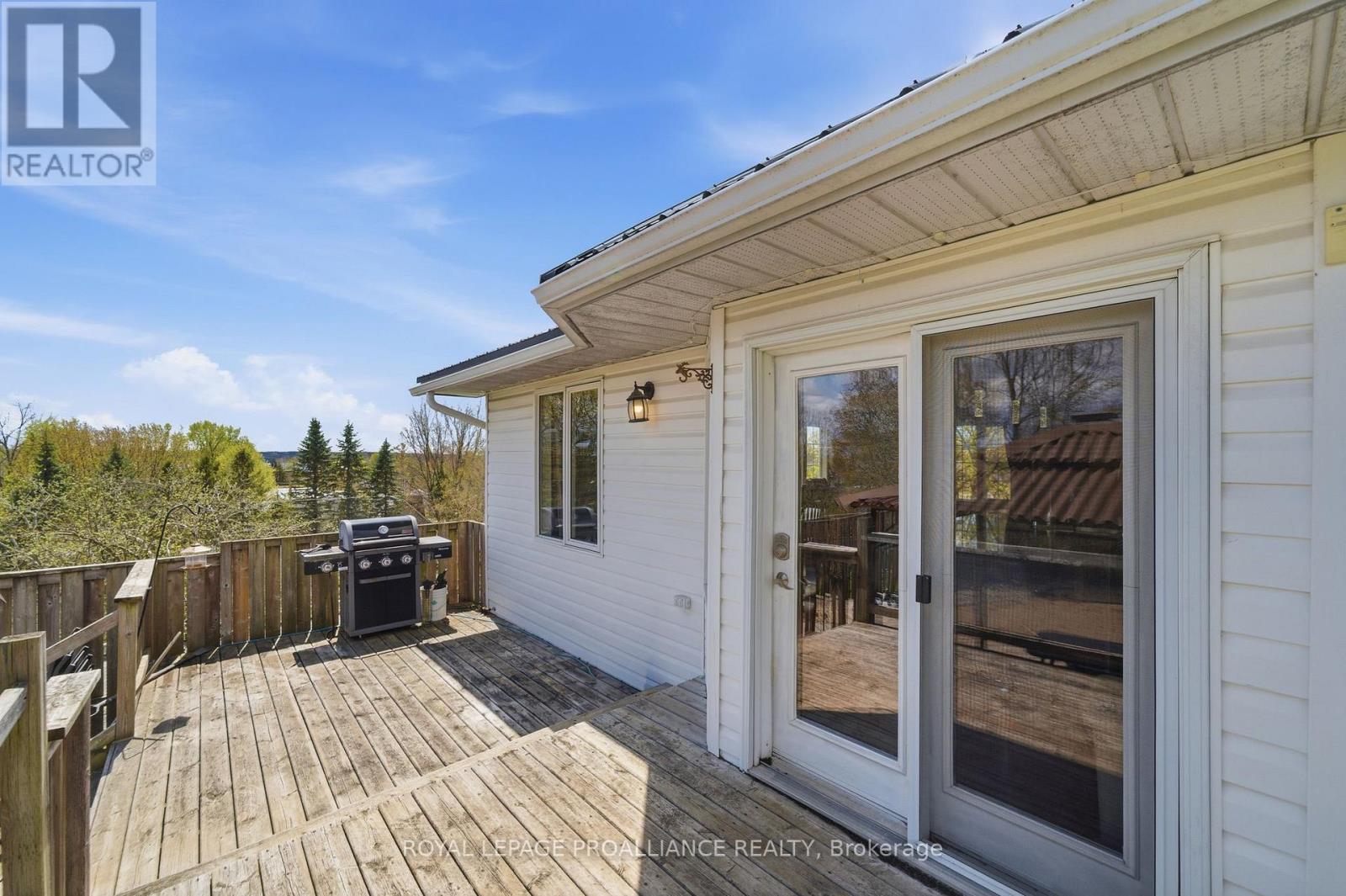 144 Centre Street Property Photo 39