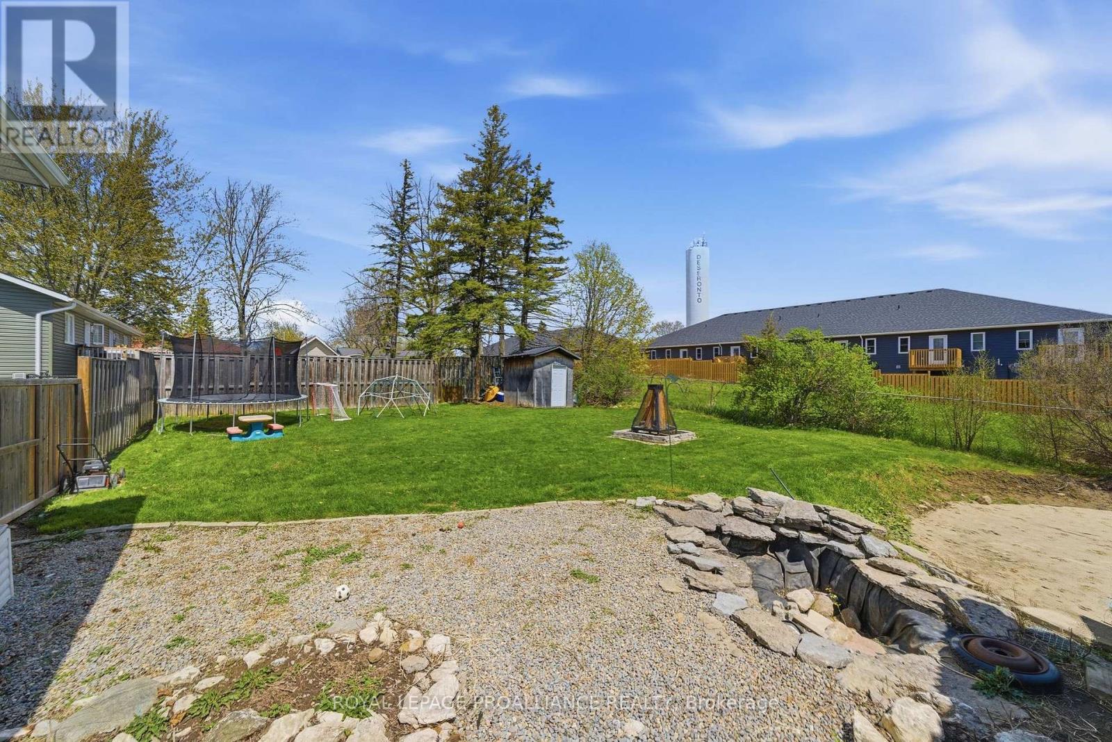 144 Centre Street Property Photo 45