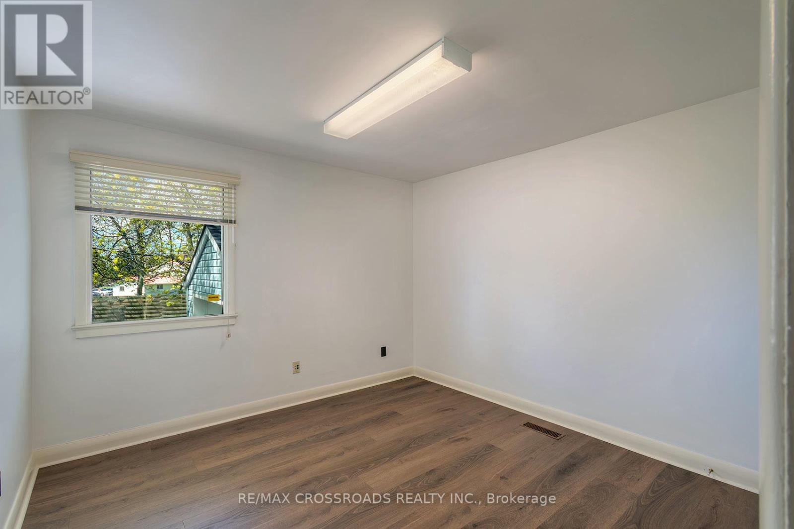 45 - 4044 County Road Property Photo 17
