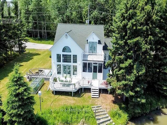 227 West River Road Property Photo 3