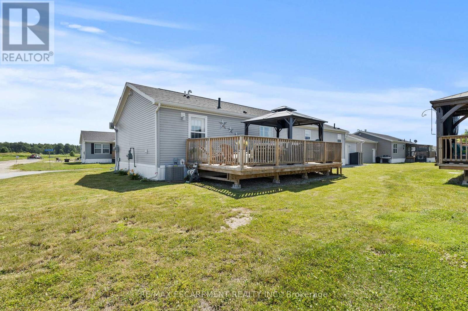 13 Hickory Hollow Property Photo 27