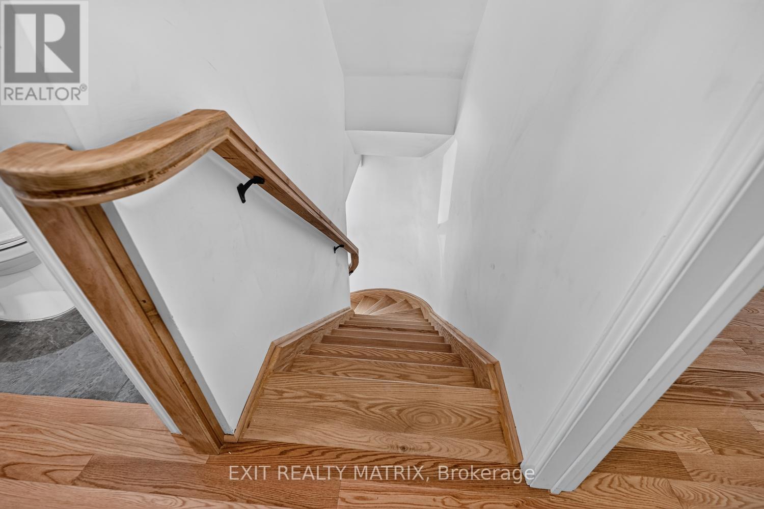 96 George Street Property Photo 9