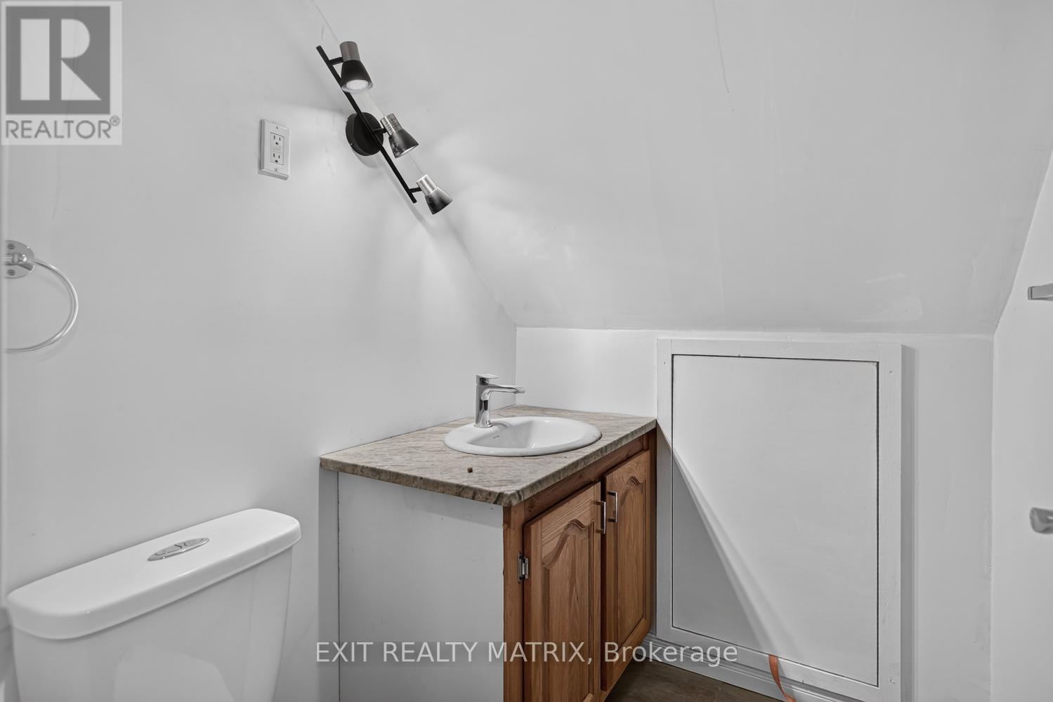 96 George Street Property Photo 12