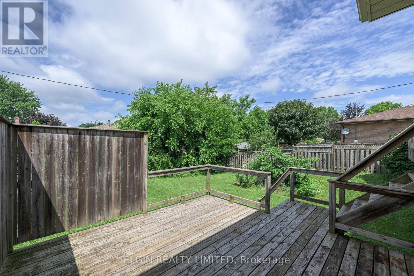 41 Luton Crescent Property Photo 9