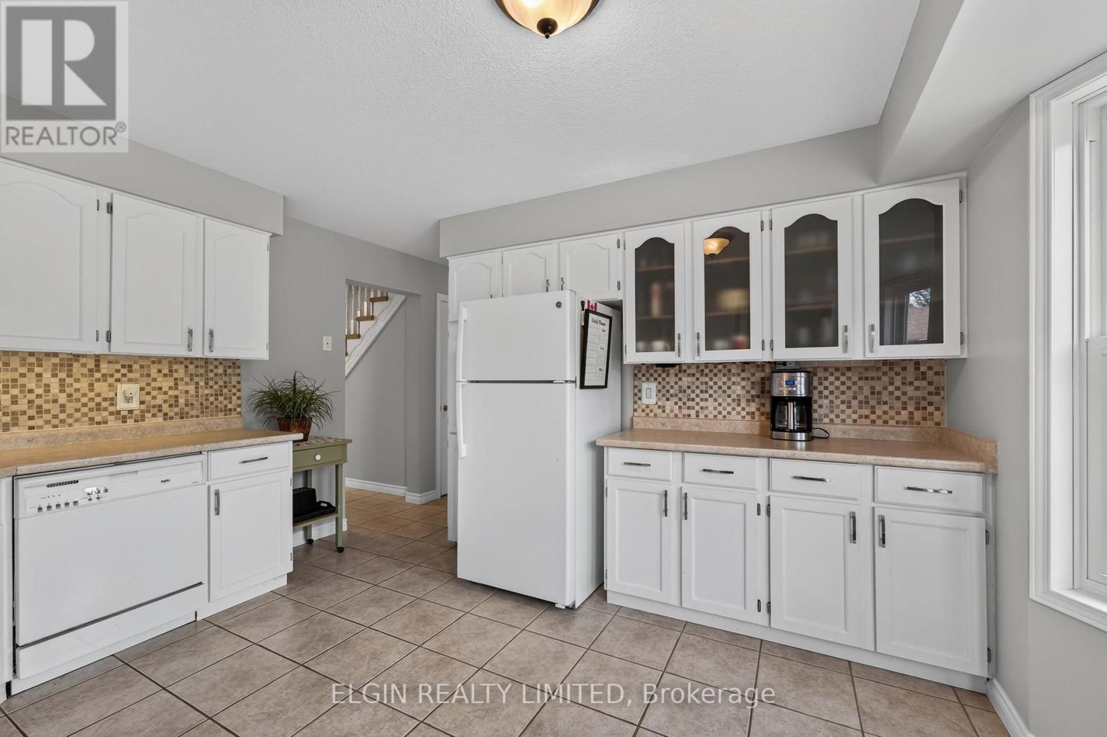 41 Luton Crescent Property Photo 21