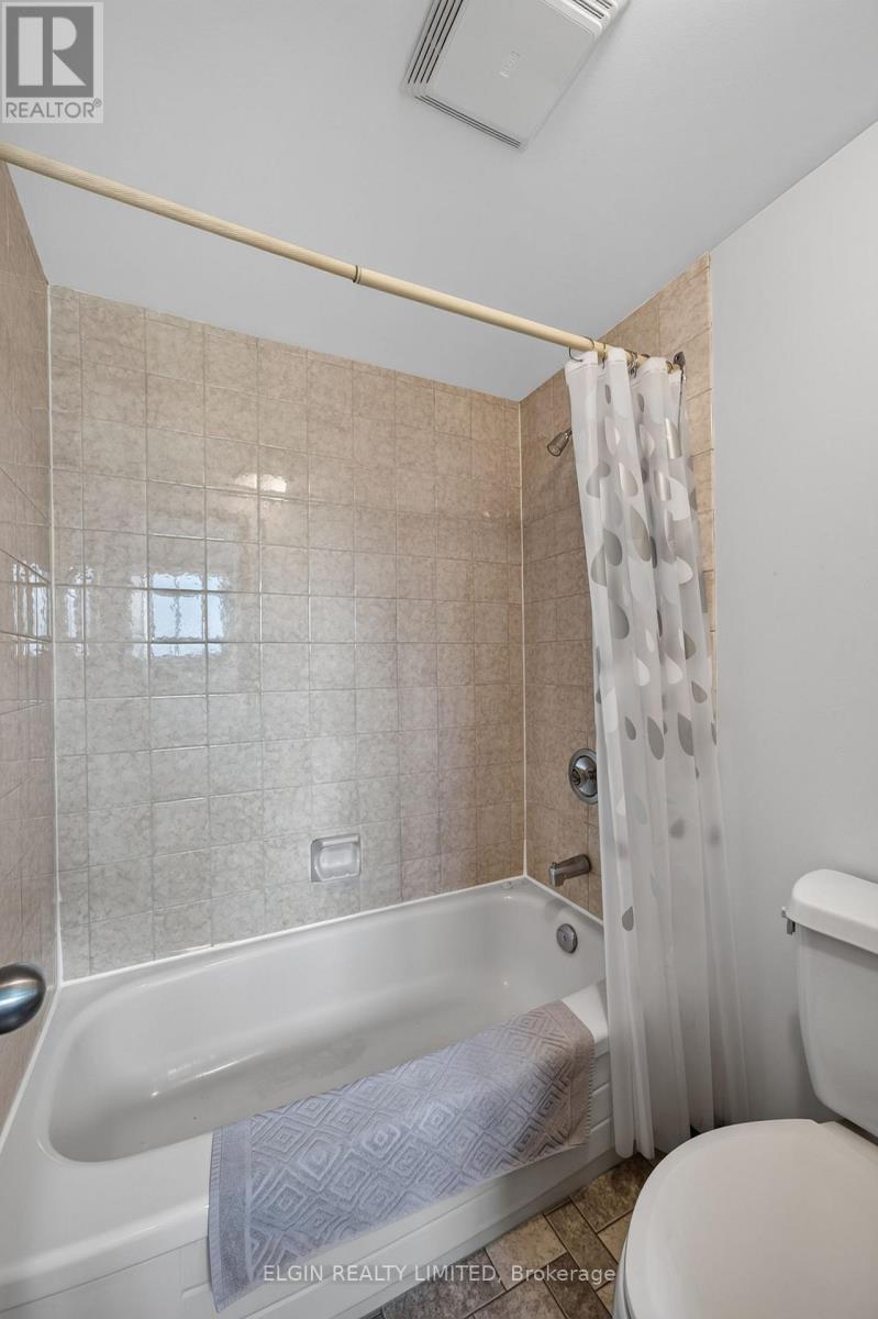 41 Luton Crescent Property Photo 30