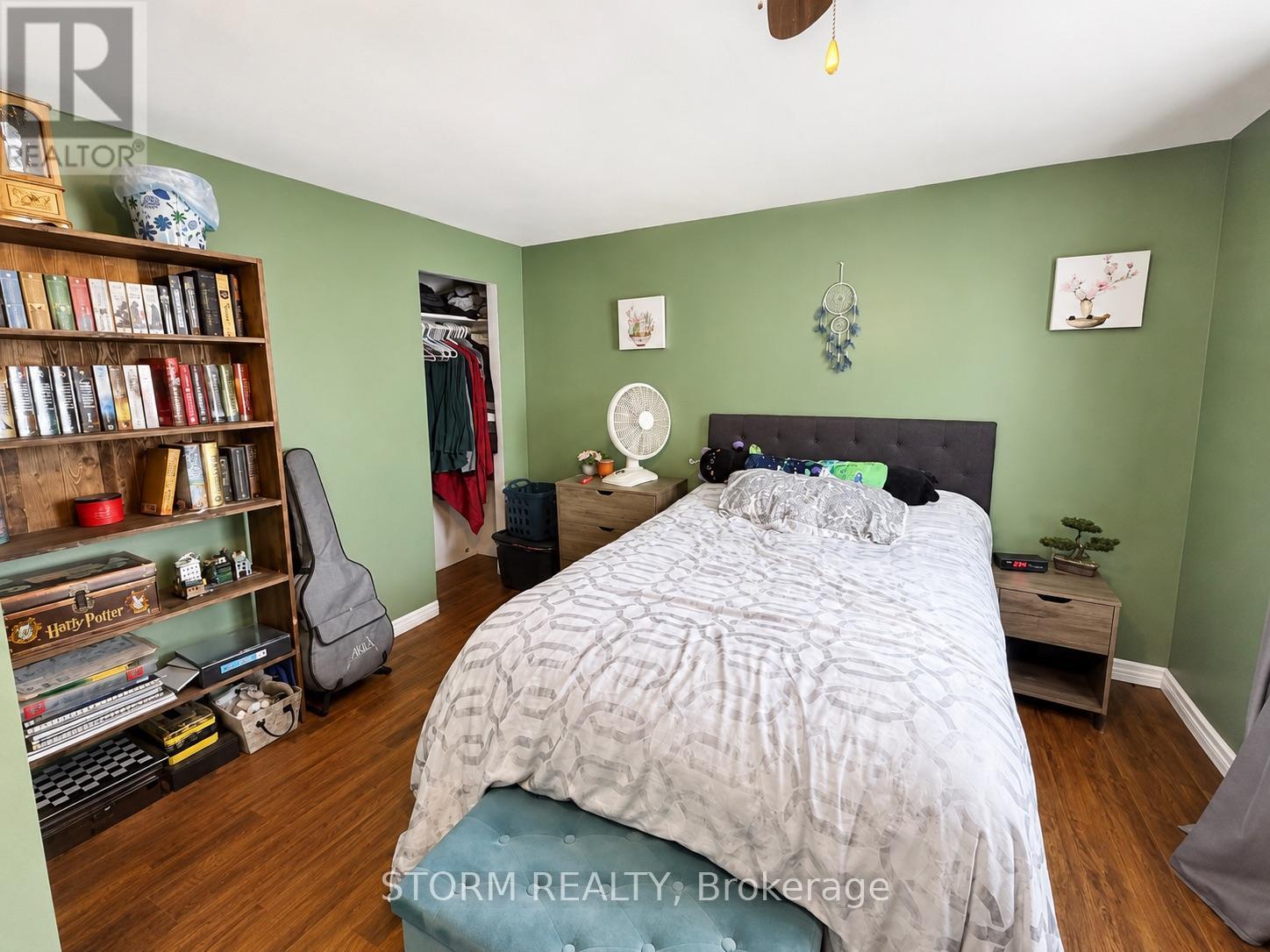 456 4th Street W Property Photo 17