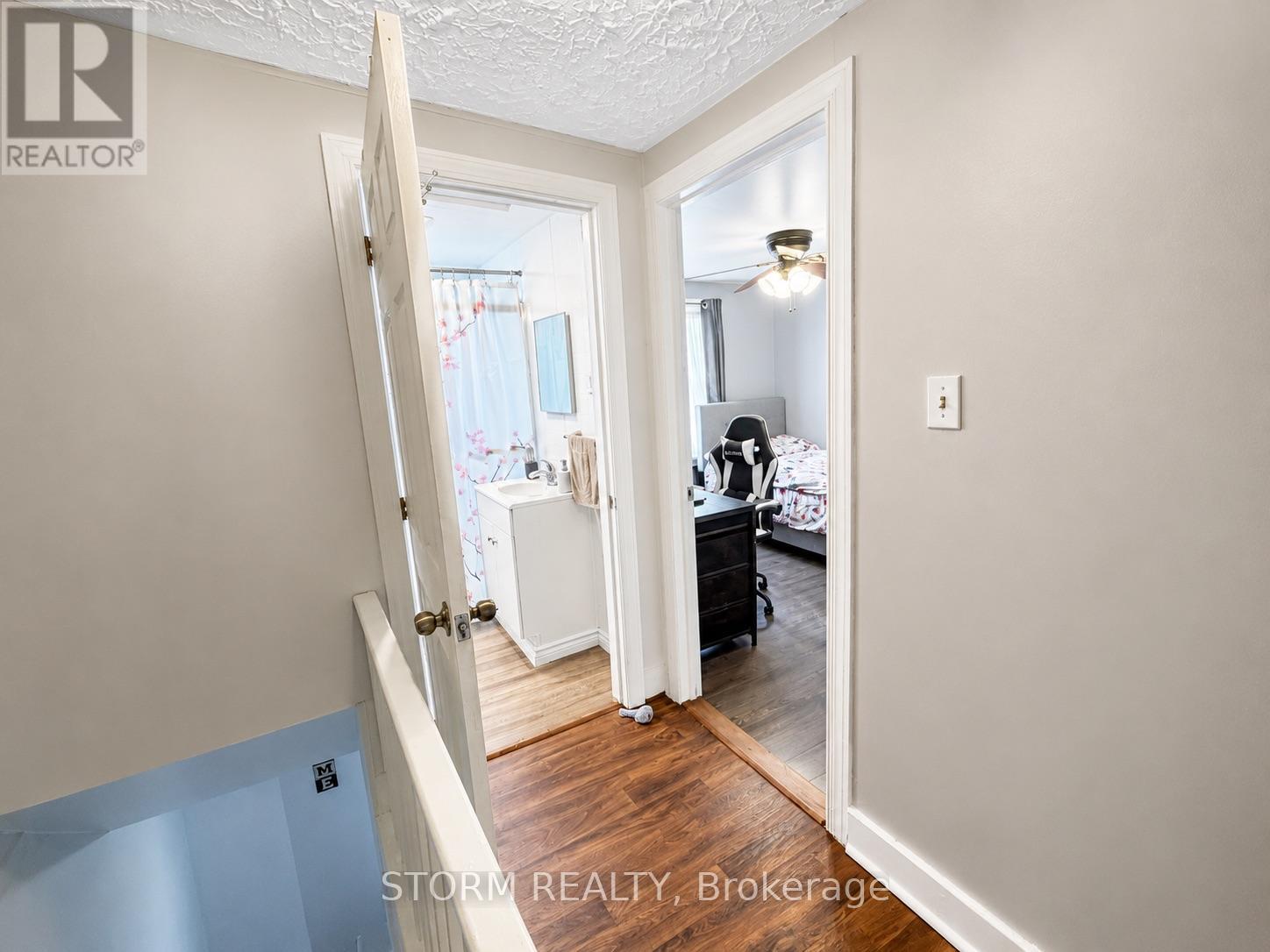 456 4th Street W Property Photo 19