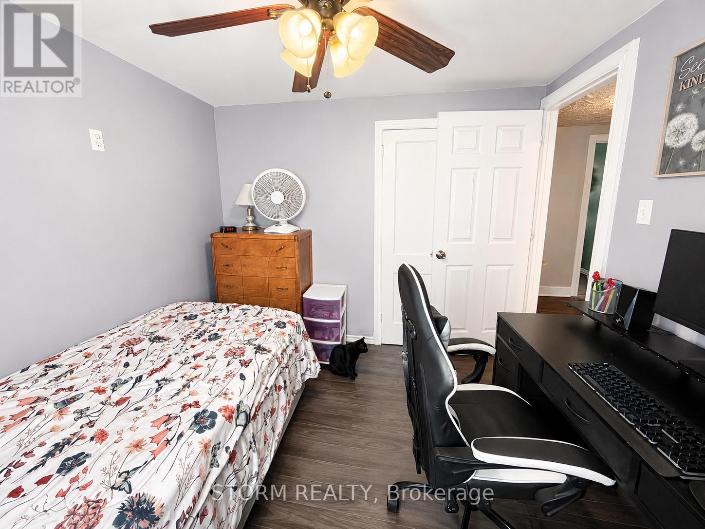456 4th Street W Property Photo 22