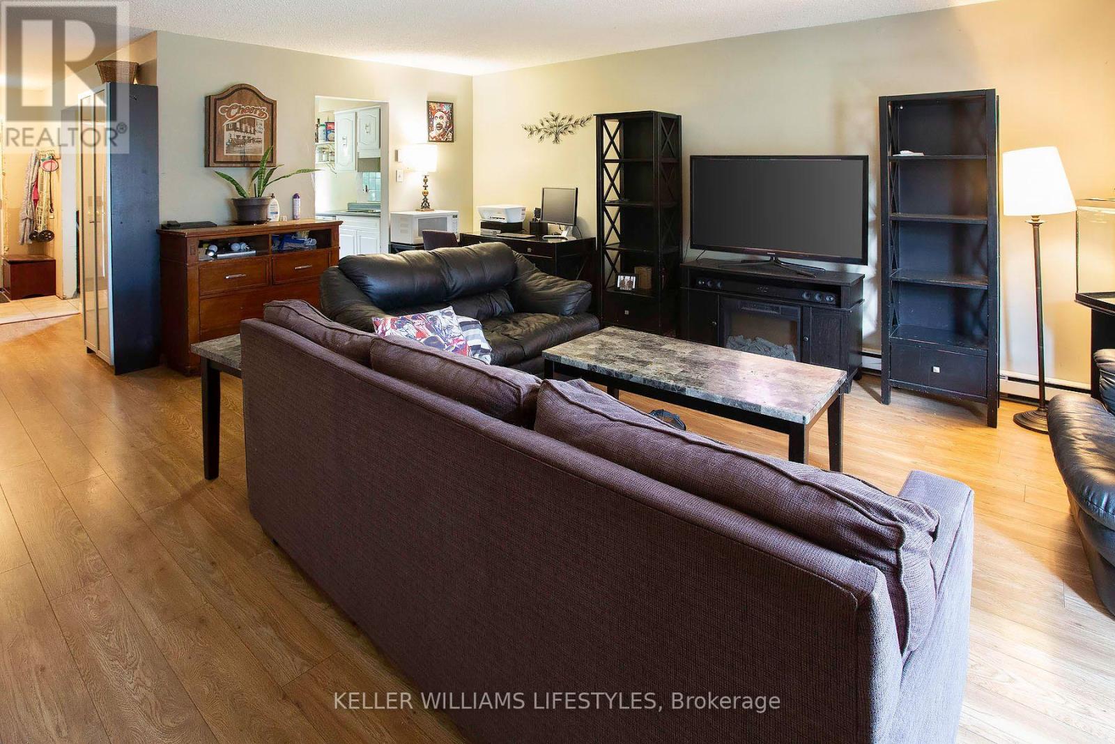 120 Monmore Road Property Photo 5