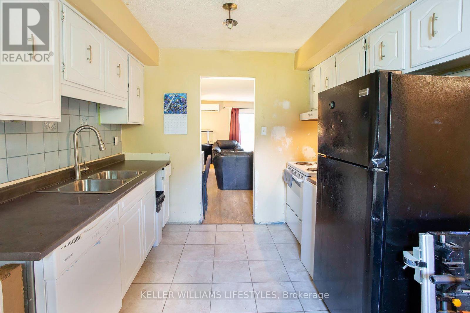 120 Monmore Road Property Photo 7