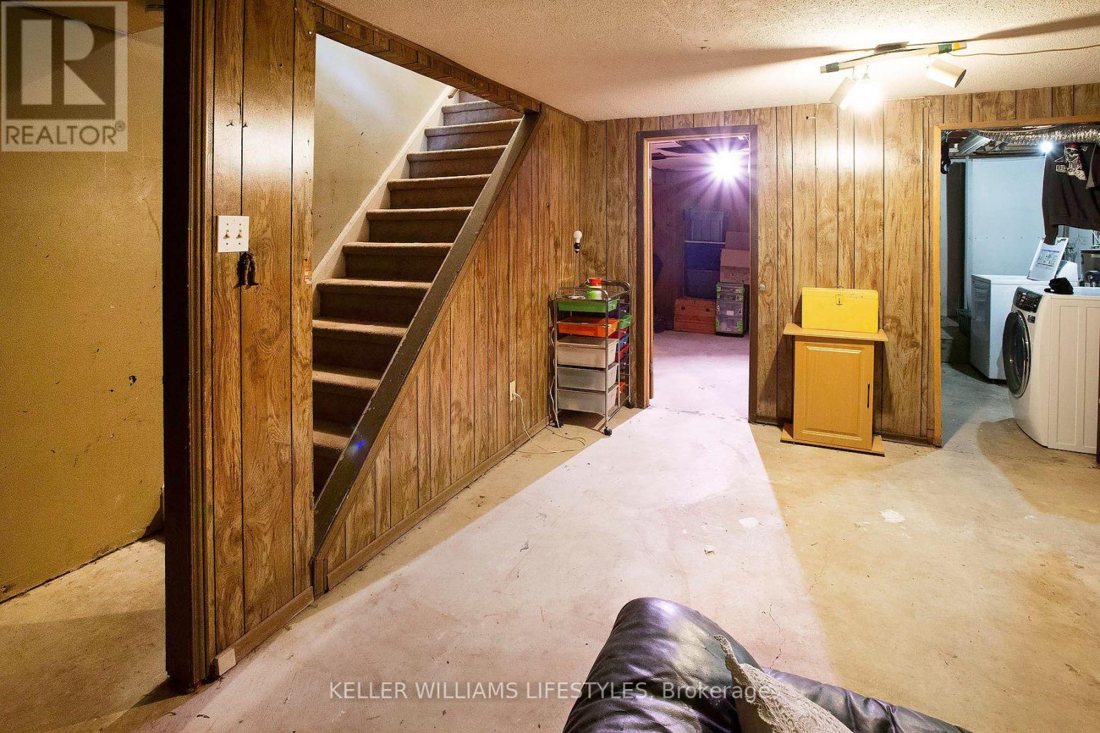 120 Monmore Road Property Photo 16